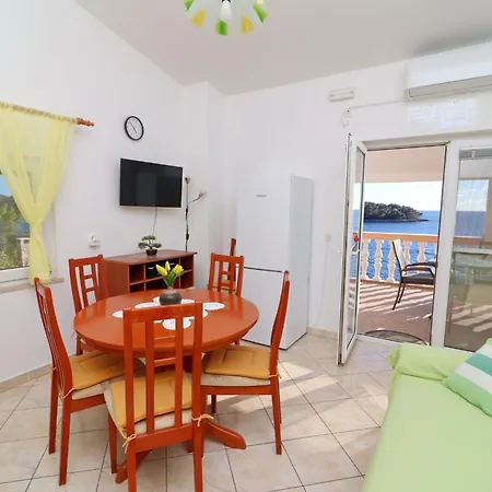 Senija - Three Bedroom With Terrace And Sea View Rosemary * Blato (Korcula)