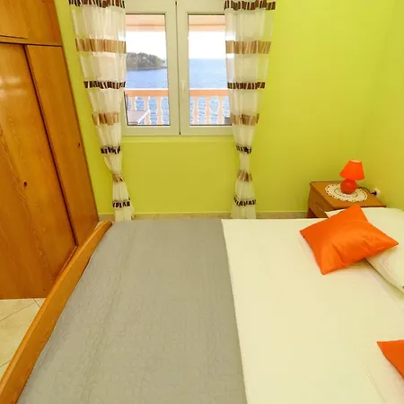 Senija - Three Bedroom With Terrace And Sea View Rosemary *